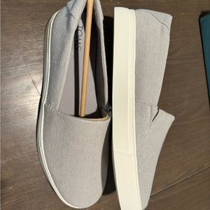 TOMS brand Kameron Grey Slip On